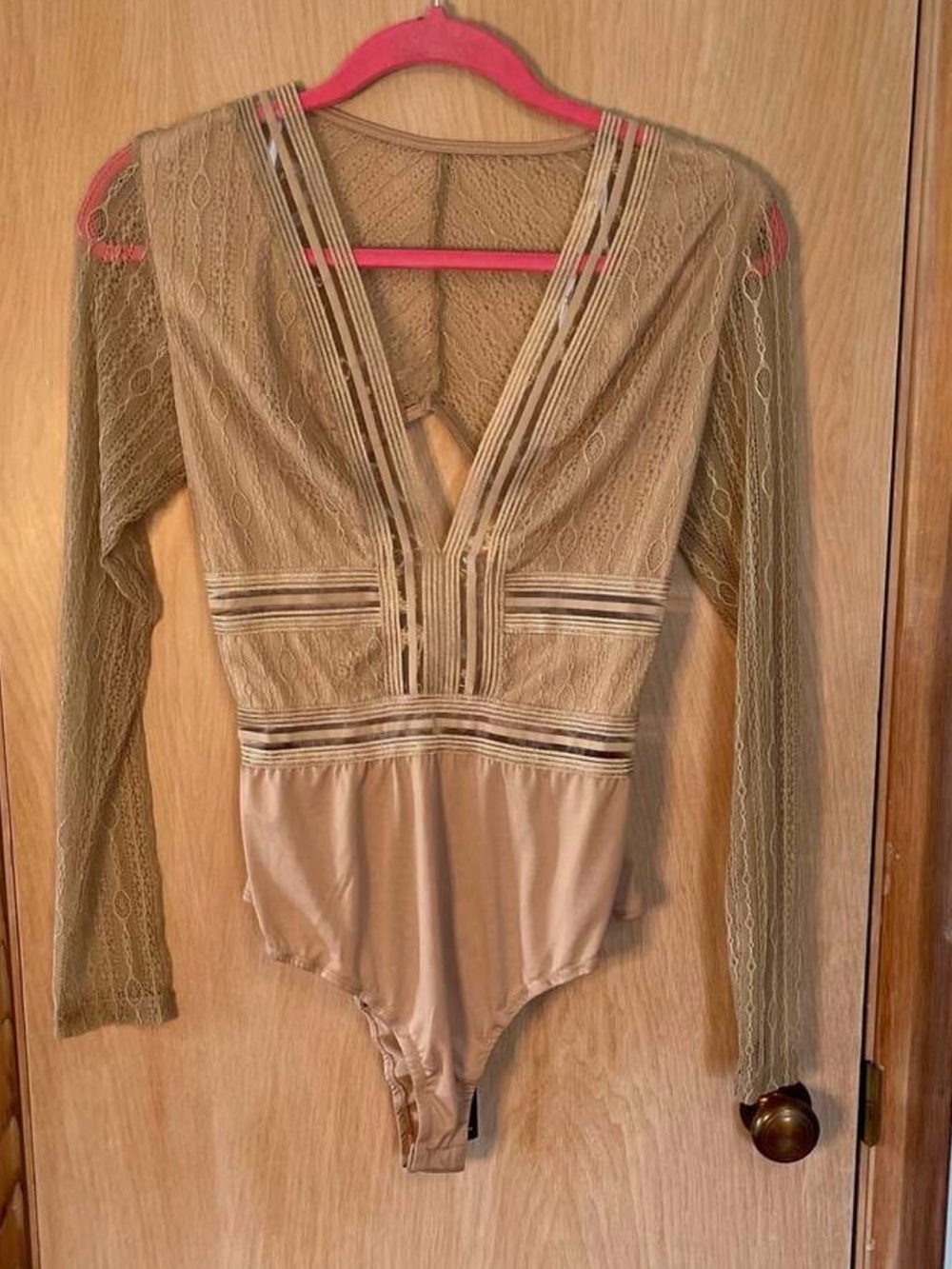 Lulu's Beige Lace Long-Sleeve V-Neck Bodysuit
